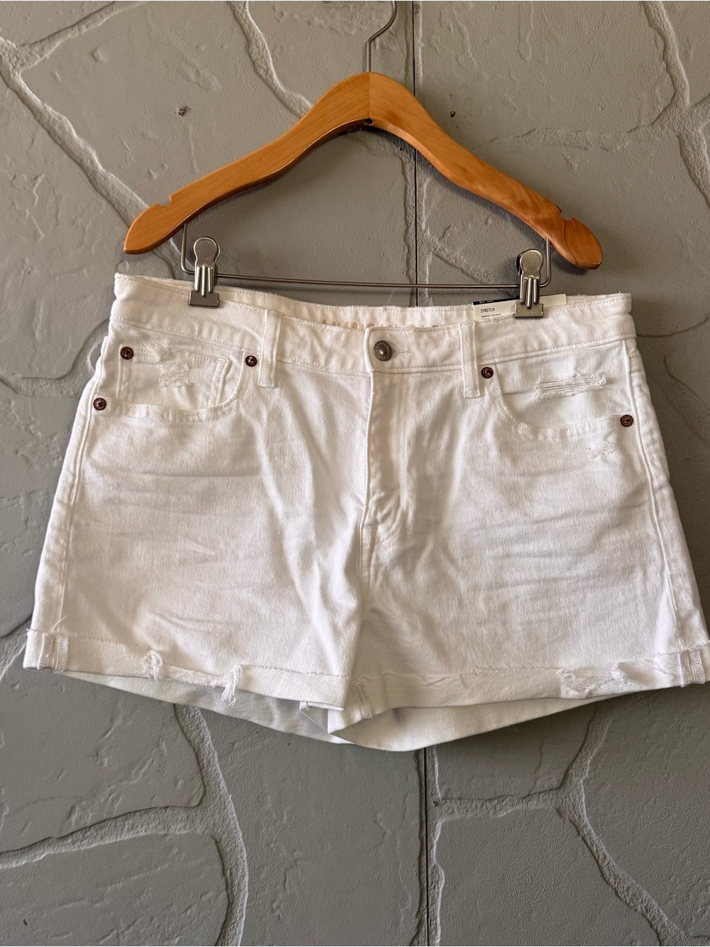 NWT American Eagle Perfect Shortie White Denim Shorts Size 10 High Rise Stretch